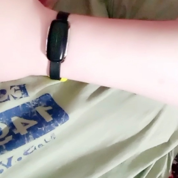 Touch bond bracelet I only have one it’s worth $70 only had it a week - Picture 2 of 2